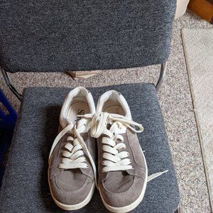 Men's Simple OS Sneaker -